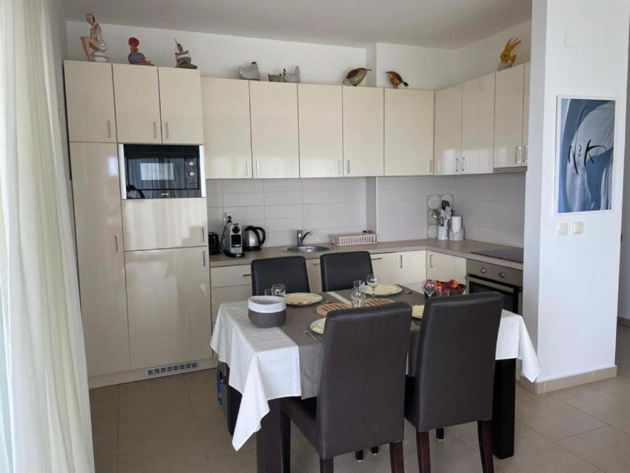 Acacia Hill Apartment C01 Without Pool Ðenovići 외부 사진